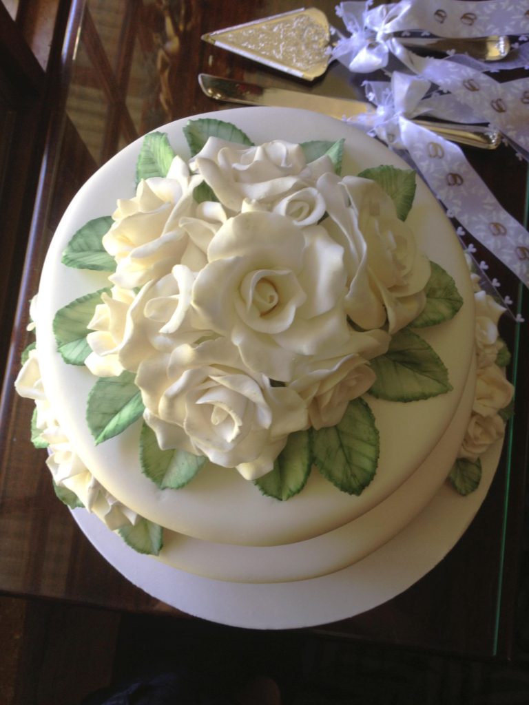 Pastillage Icing Examples Modelling Paste Recipe (Pastillage) – Robert's Cakes and Cooking