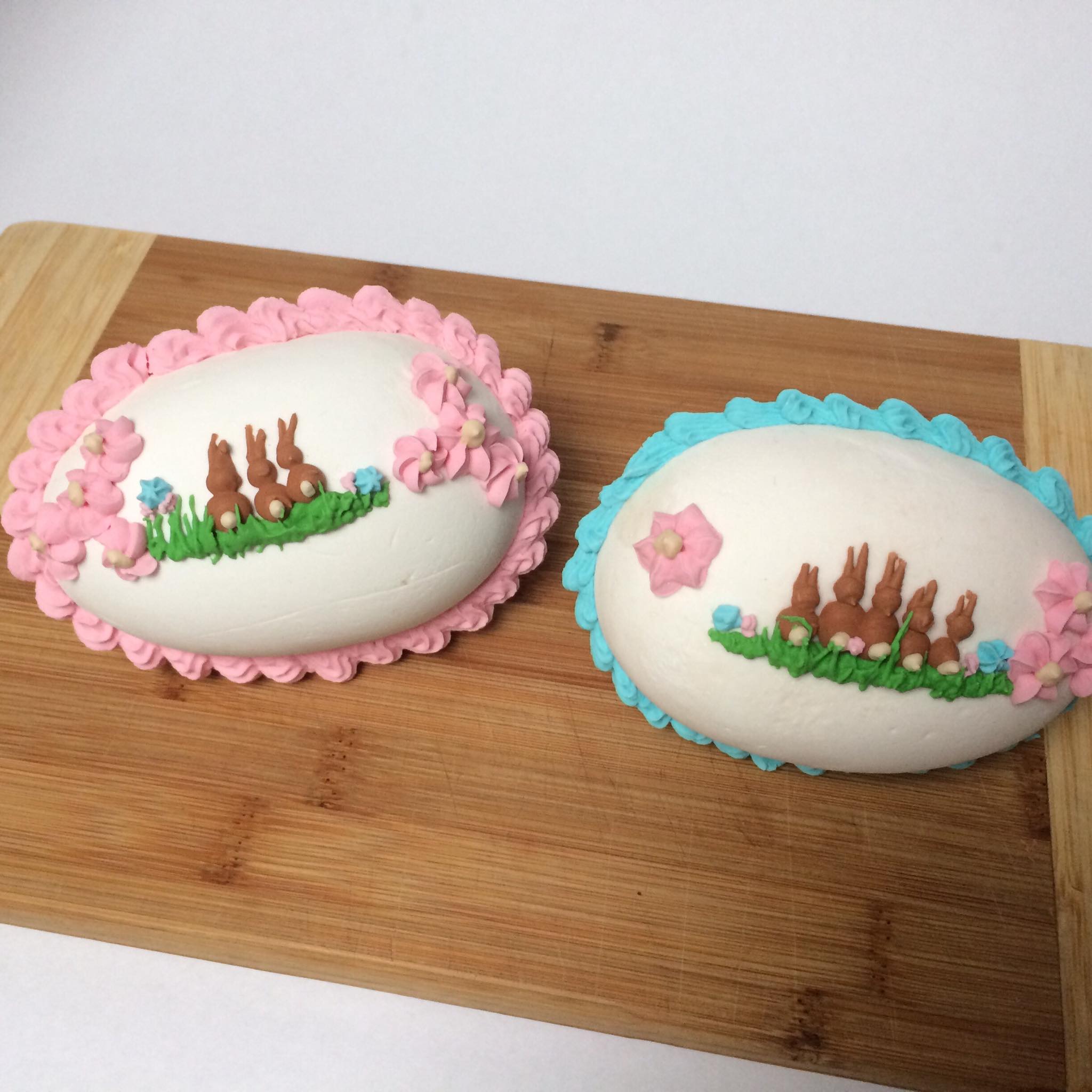 Pastillage Icing Examples Candy Icing Recipe – Pastillage Variation for Sugar Eggs – Robert's ...